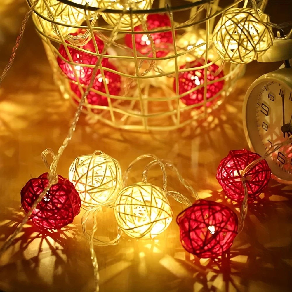 1 Set of Red and White 5cm Rattan Cane 50 Ball Battery Powered LONG 5m String Lights Christmas Gift Home Wedding Party Bedroom Decoration Table Centrepiece โ image 6