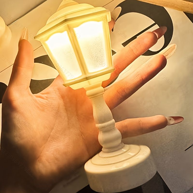 Mini Faux Candle Table Lamp, Street Lamp Shaped Night Light, Creative Desktop Ornament for Home Decoration