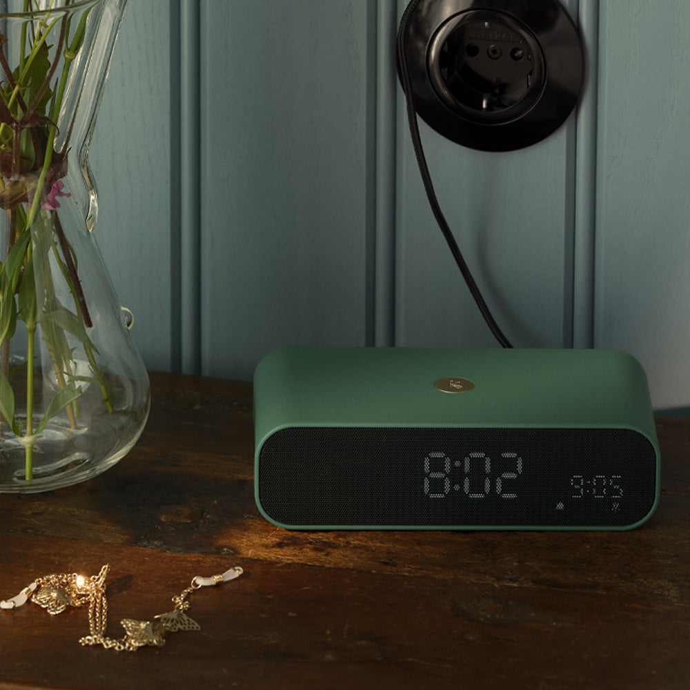 Kreafunk Wakie Alarm Clock Qi Charger + Bluetooth - Nordic Green — image 3