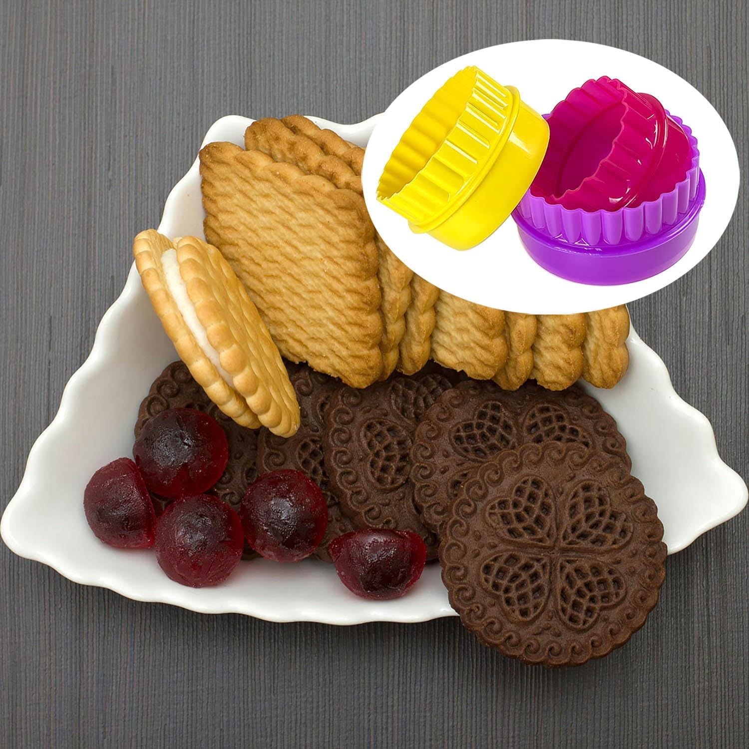 Cookie Biscuit Cutter Set, Two Side Cookie Cutters Plastic Set Multi-size Cake Fruit Vegetable Shapes Cutter Random color (Round Shaped, 6 Pack) — image 3