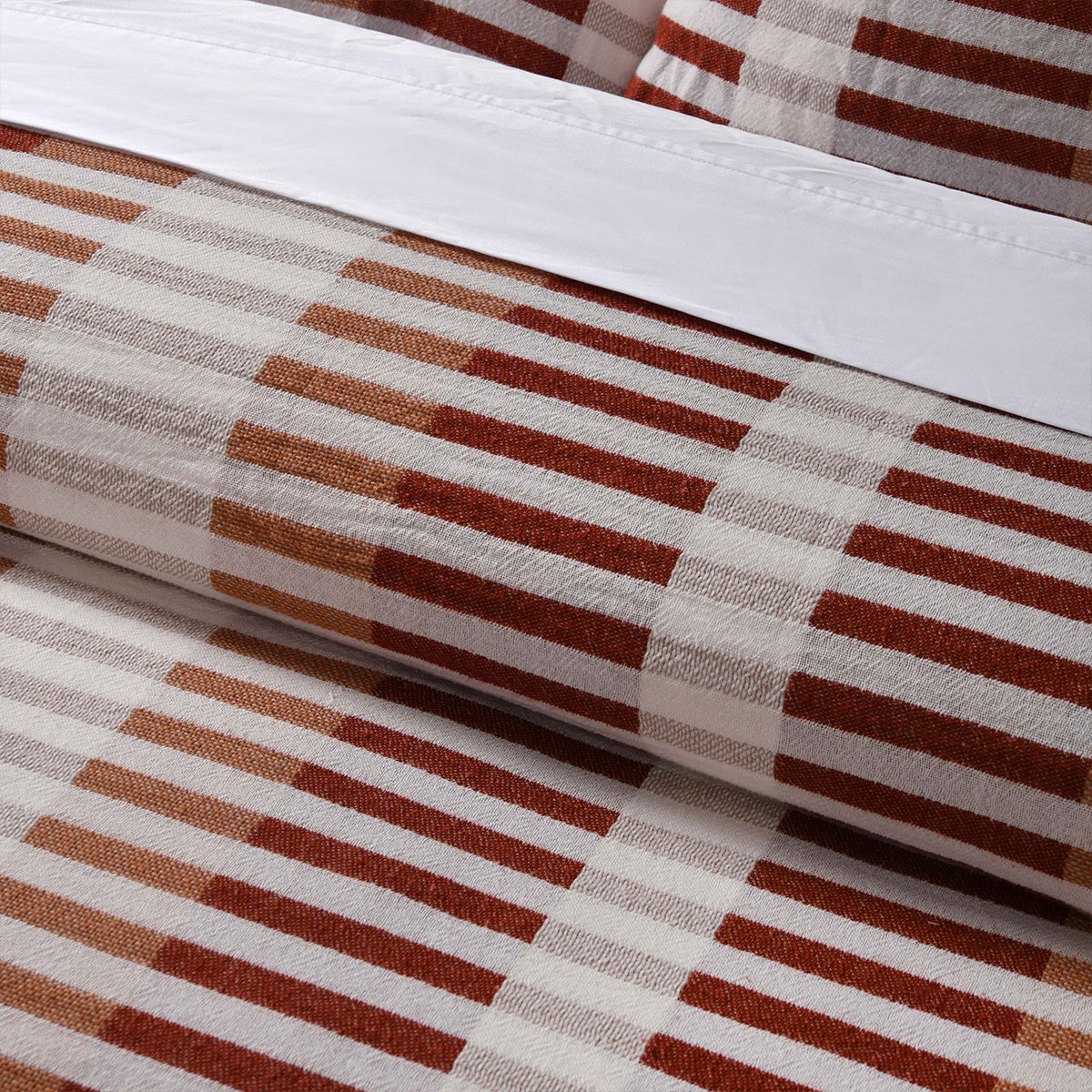Vintage Design Homewares Tempo Red Cotton Jacquard Quilt Cover Set King — image 3