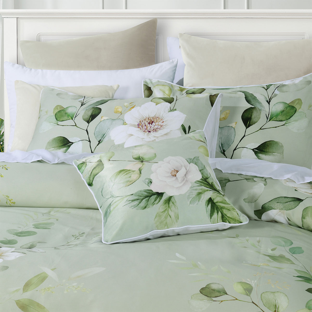 Bianca Salisbury Sage Floral Cotton Sateen Quilt Cover Set Super King — image 3
