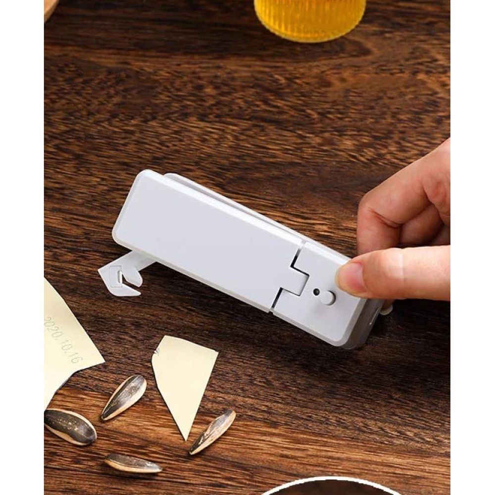 Portable Sealing Machine, Heating Bag Sealer Mini for Food, USB Rechargeable Quick Heat Plastic Chip Snack Fresh Bags — image 4