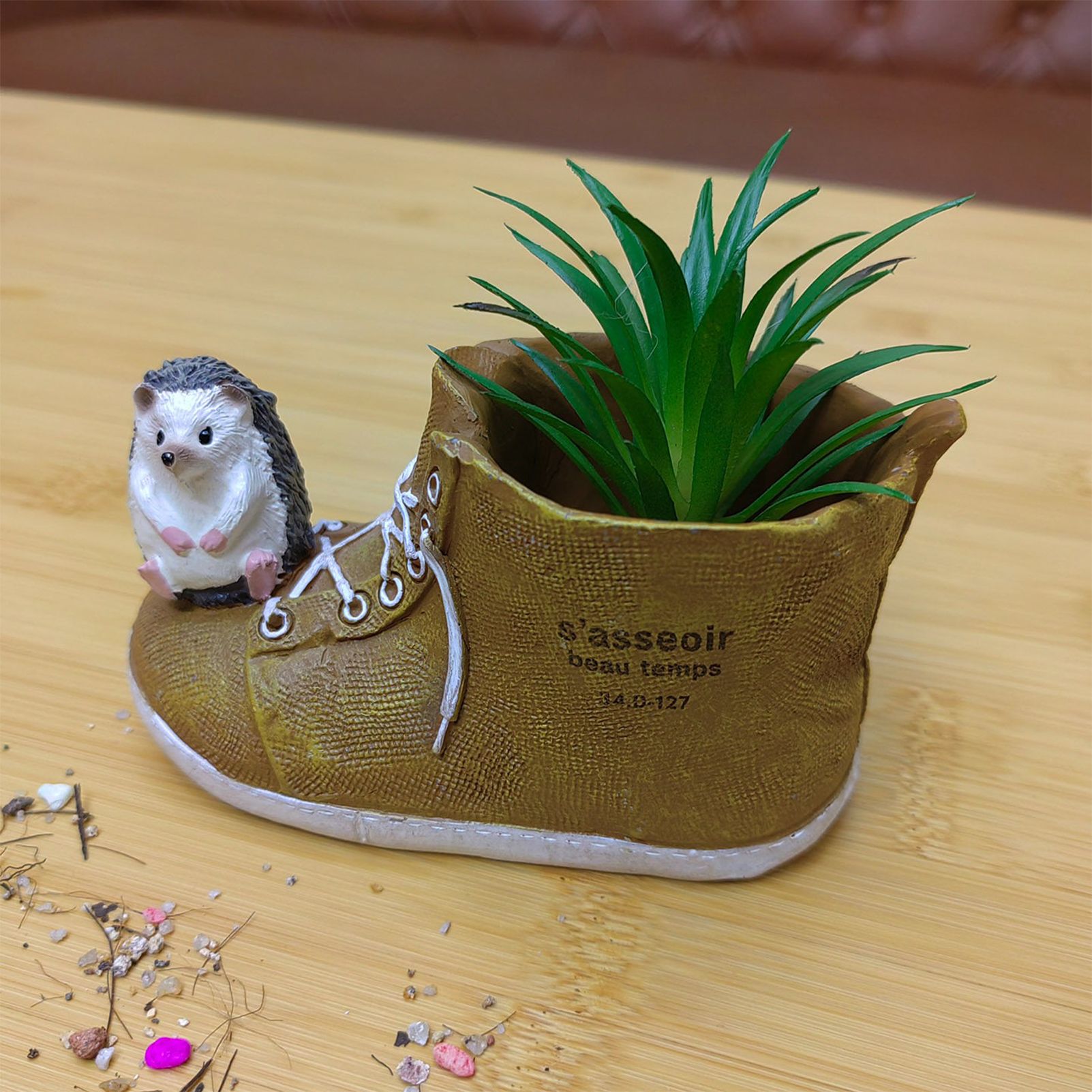 Cute Hedgehog with Resin Shoe Flower Pot with Animal Figurine, Creative Succulent Planter for Indoor Outdoor Garden Desk Decor Gift — image 3