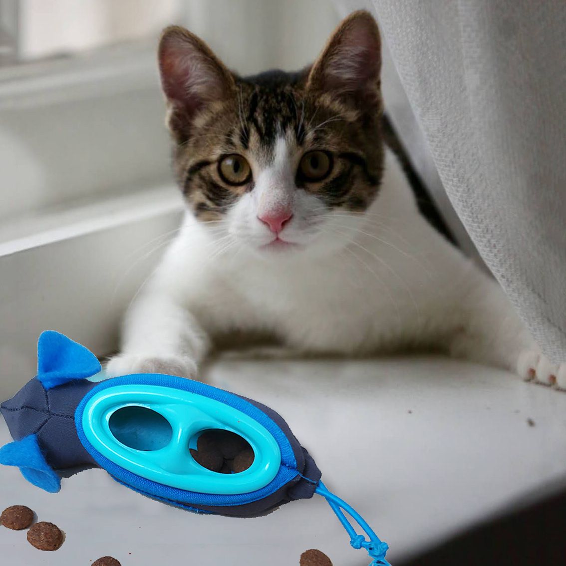 Interactive Indoor Hunting Cat Feeder | Active Enrichment Cat Feeding System Easy to use Easy to clean — image 3
