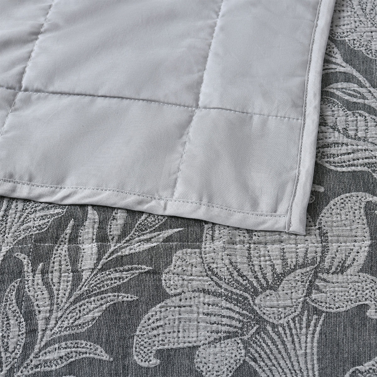 Bianca Maidstone Grey Floral Jacquard Bedspread Set Super King — image 4
