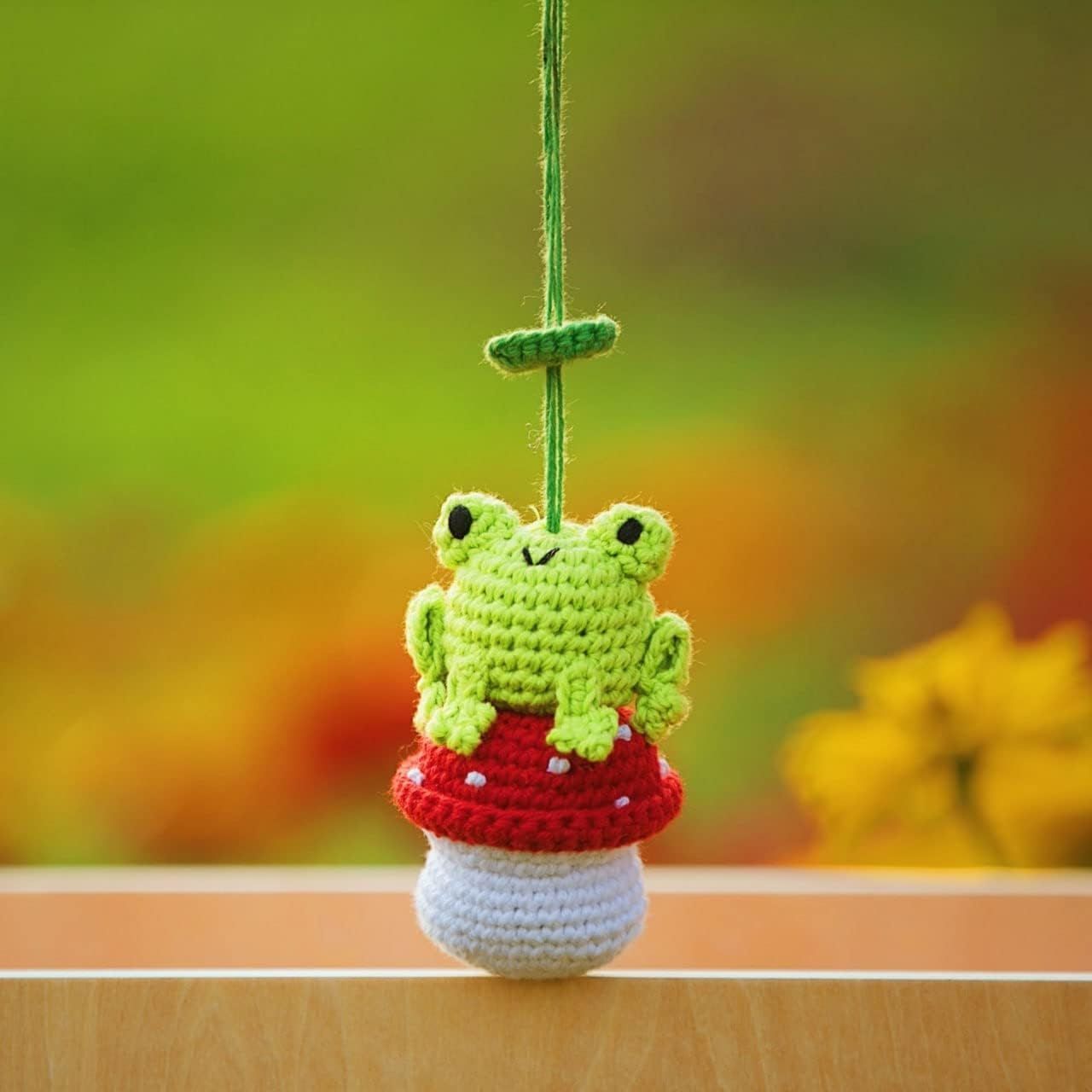 Crochet Frog and Mushroom Ornament, Accessories for Rear View Window, Handmade Hanging Car Charm, Automotive Interior Decorations, House Decoration (Frog and