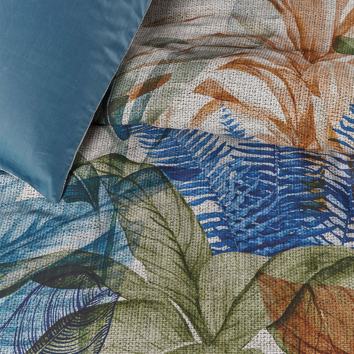 Bedding House Isla Blue Cotton Sateen Quilt Cover Set King โ image 3
