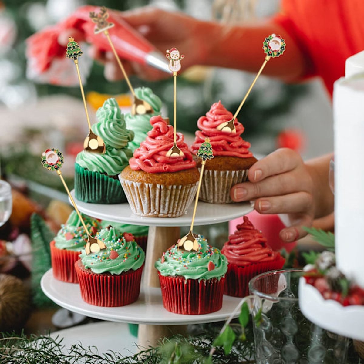 Teaspoons - 4 spoons - Christmas tableware - Silver dessert spoons - Decorated with Christmas trees, reindeer, snowmen and Santa Claus - Suitable for desserts โ image 3