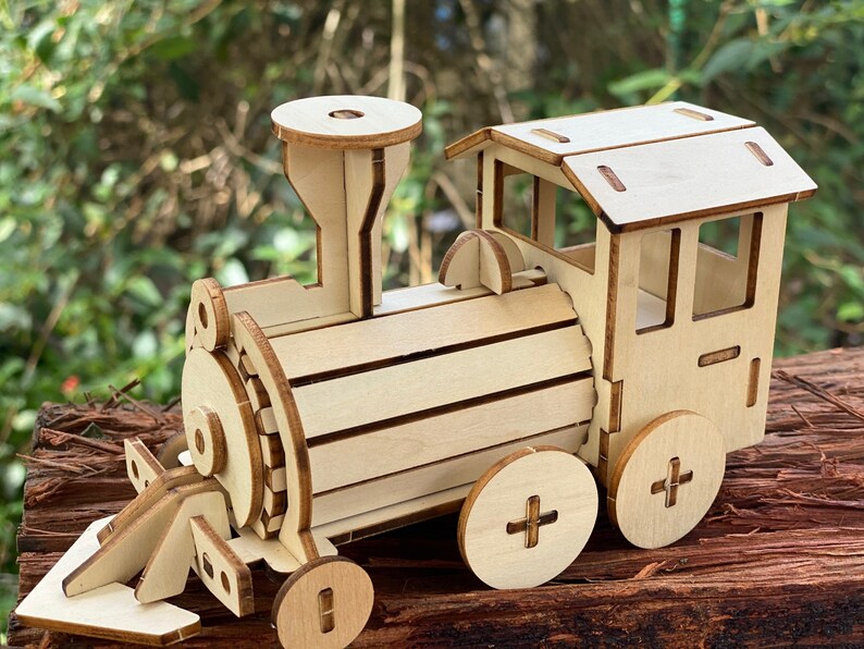 Build and Paint your own locomotive train Kids wood model toy train-plywood DIY kit — image 5