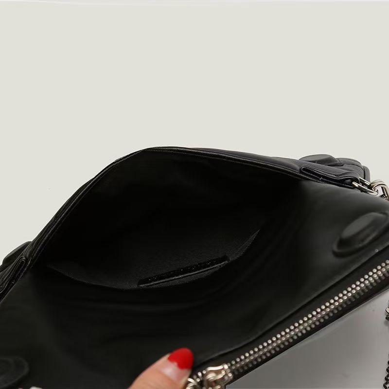 Chic Quilted Leather Crossbody Bag with Chain Strap & Tassel Detail(Pure black) — image 5