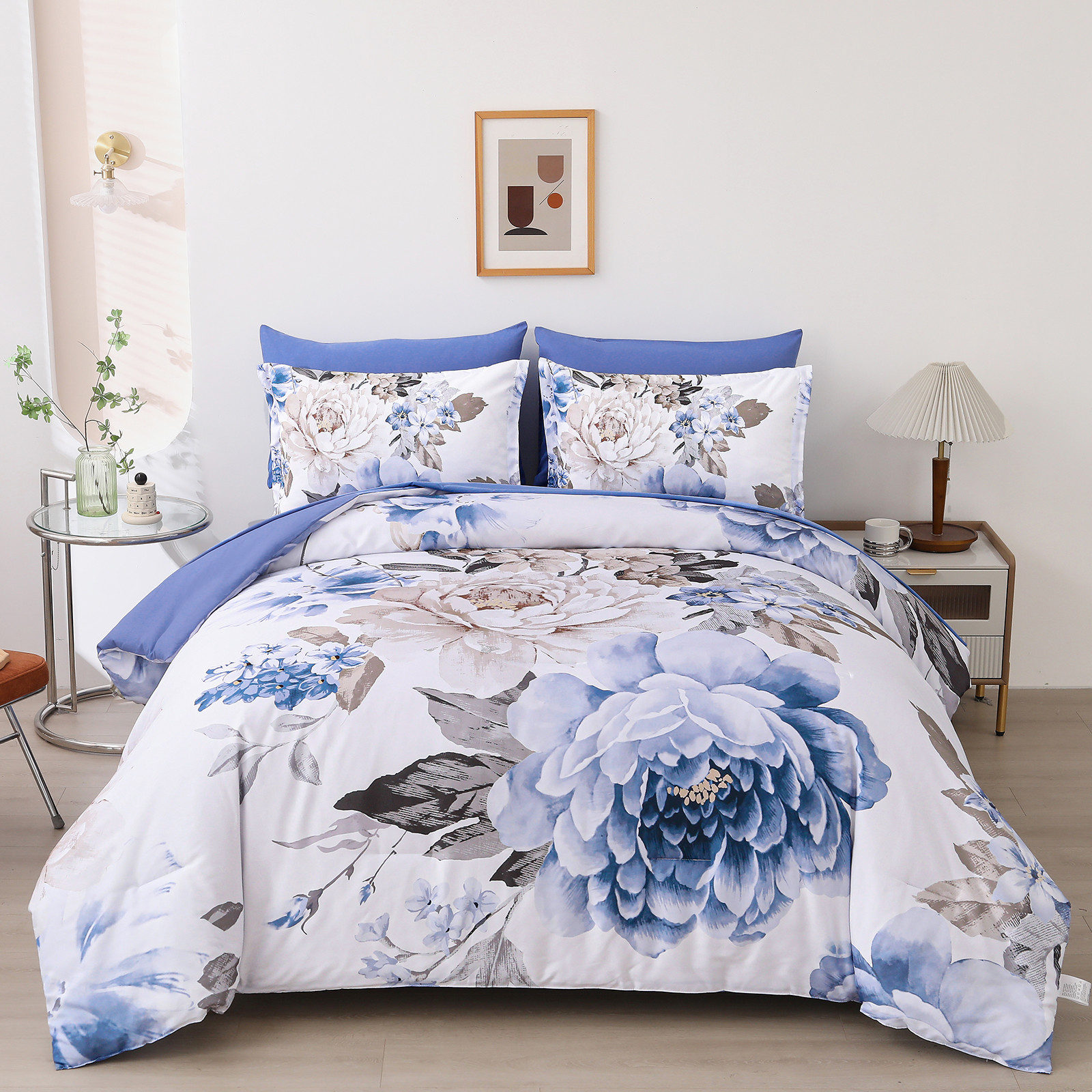 Plush Floral Comforter Set, King Size, Winter Quilted Bedding with Pillowcases โ image 3