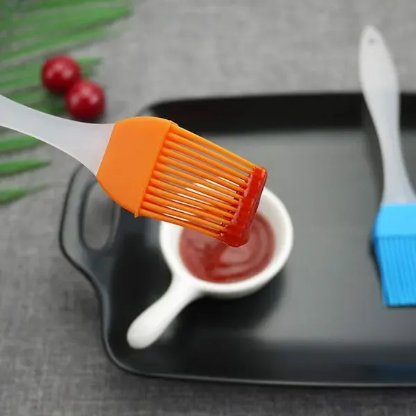 4 Pack Silicone Basting Brushes, Food-Grade Non-Stick Pastry and Grill Brushes for Baking, Cooking and BBQs, Assorted Colours, 17 cm — image 2