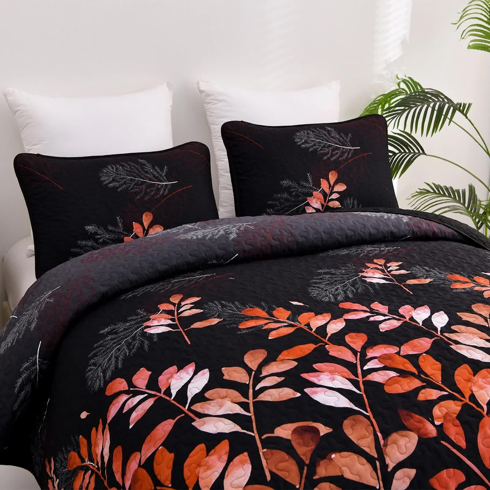 Black and Red Leaves Quilted Bedspread & Pillowcase Set โ image 6