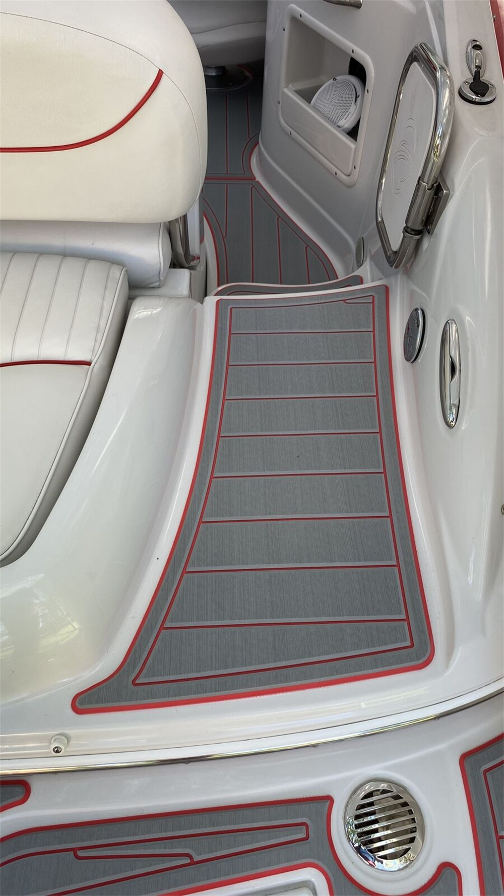 2007 Crownline 220EX Swim Platform Cockpit Boat EVA Foam Teak Deck Floor Pad Mat SeaDek MarineMat Gatorstep Style Self Adhesive — image 5