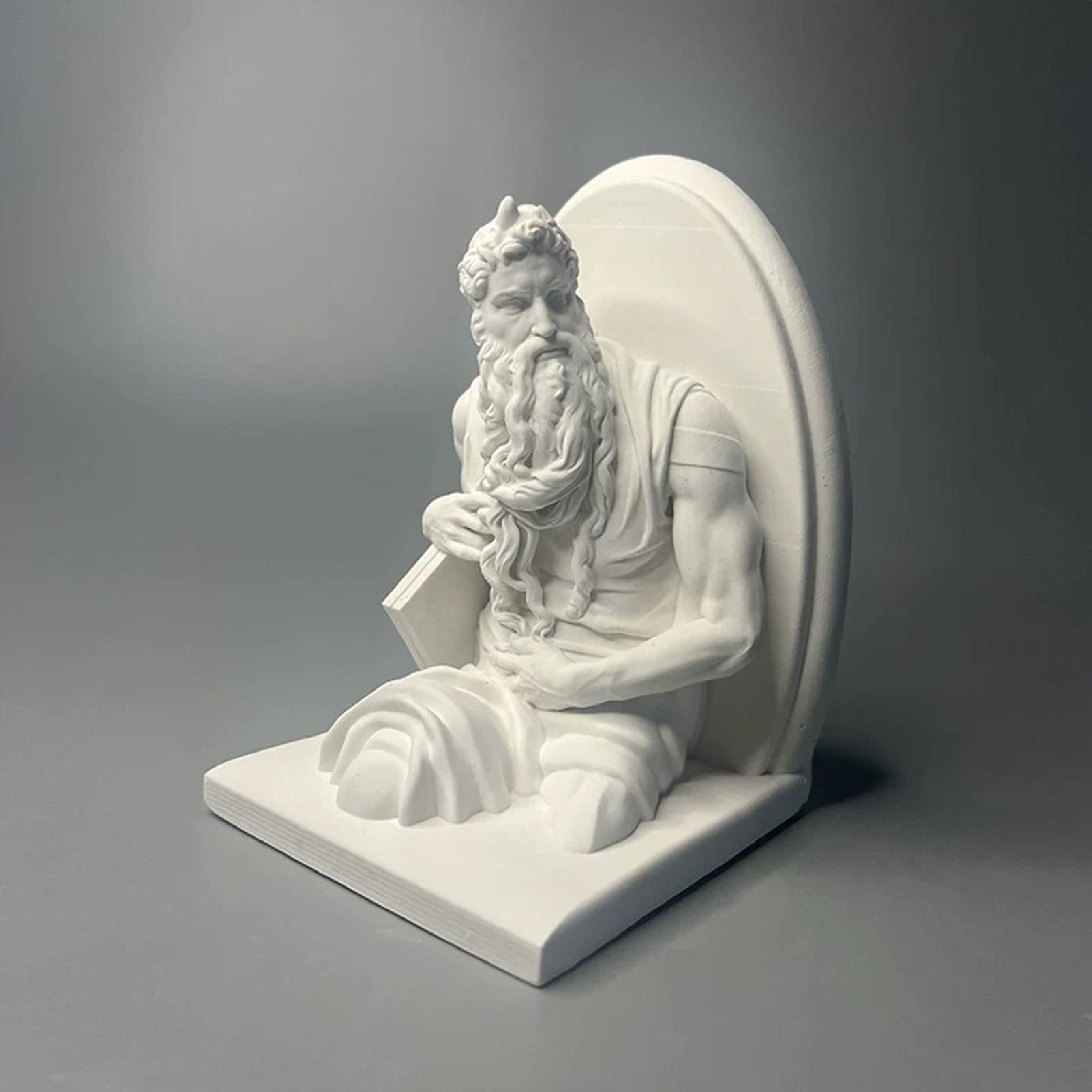 Classic Moses Statue – High-Quality Plaster Sculpture of Prophet Moses with Tablets – Elegant White Art Decor for Home, Office, & Study – Perfect Gift for Art — image 3