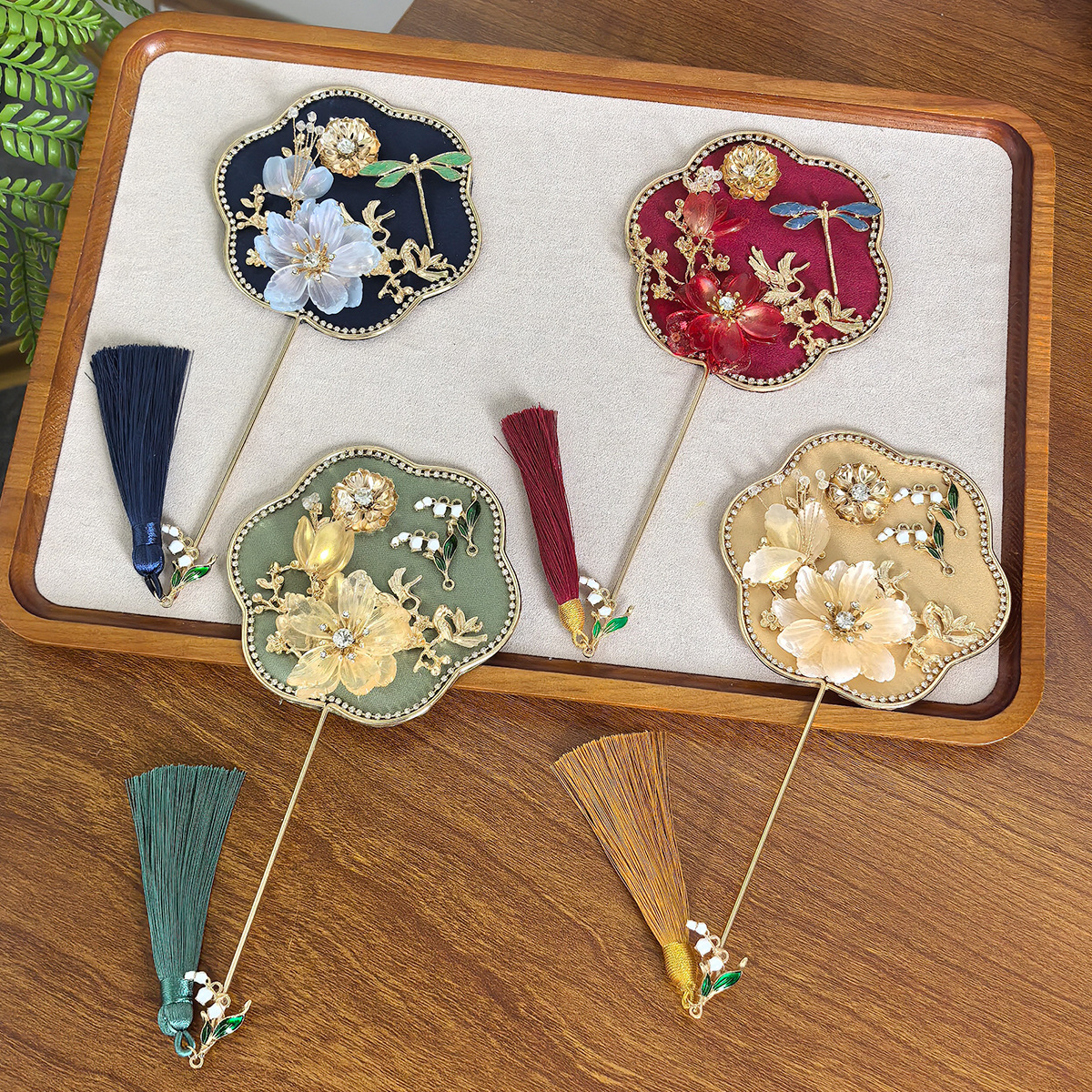 Dark Blue Exquisite Chinese Palace Style Mini Fan - Handheld Decorative Prop with Tassel for Photoshoots โ image 2