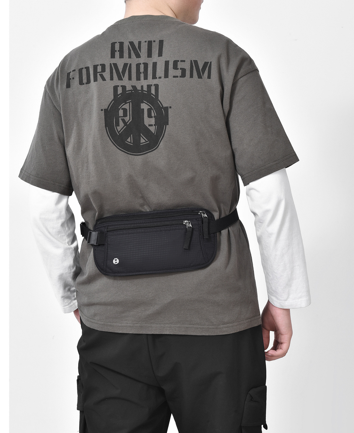 Black(Gray Zipper) Nylon Travel Waist Pack - Waterproof, RFID Blocking, Lightweight โ image 6