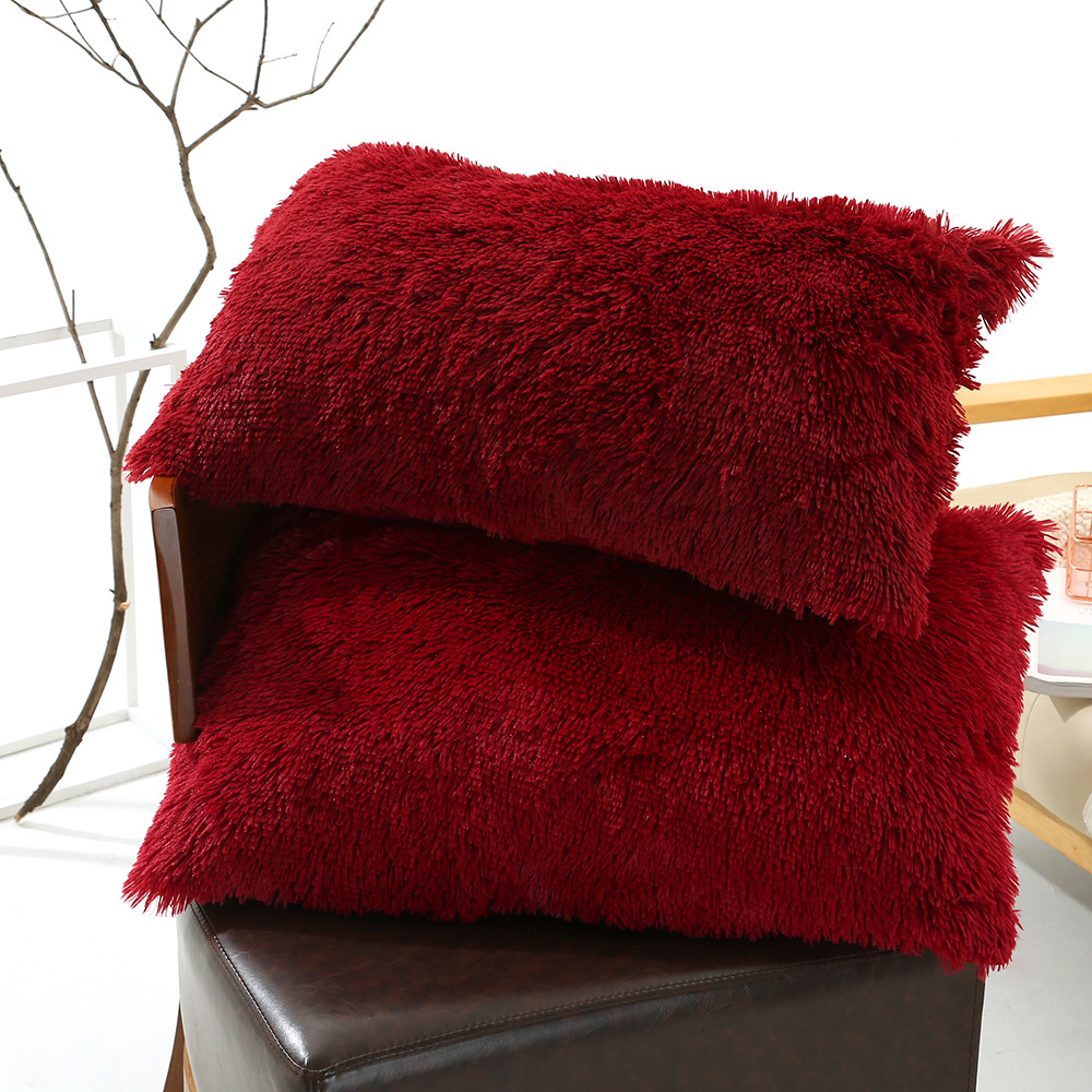 Claret Faux Fur Pillowcase Set - Crystal Velvet Plush Throw Pillow Covers, Bedding Accent (50 × 70cm, Pair)
