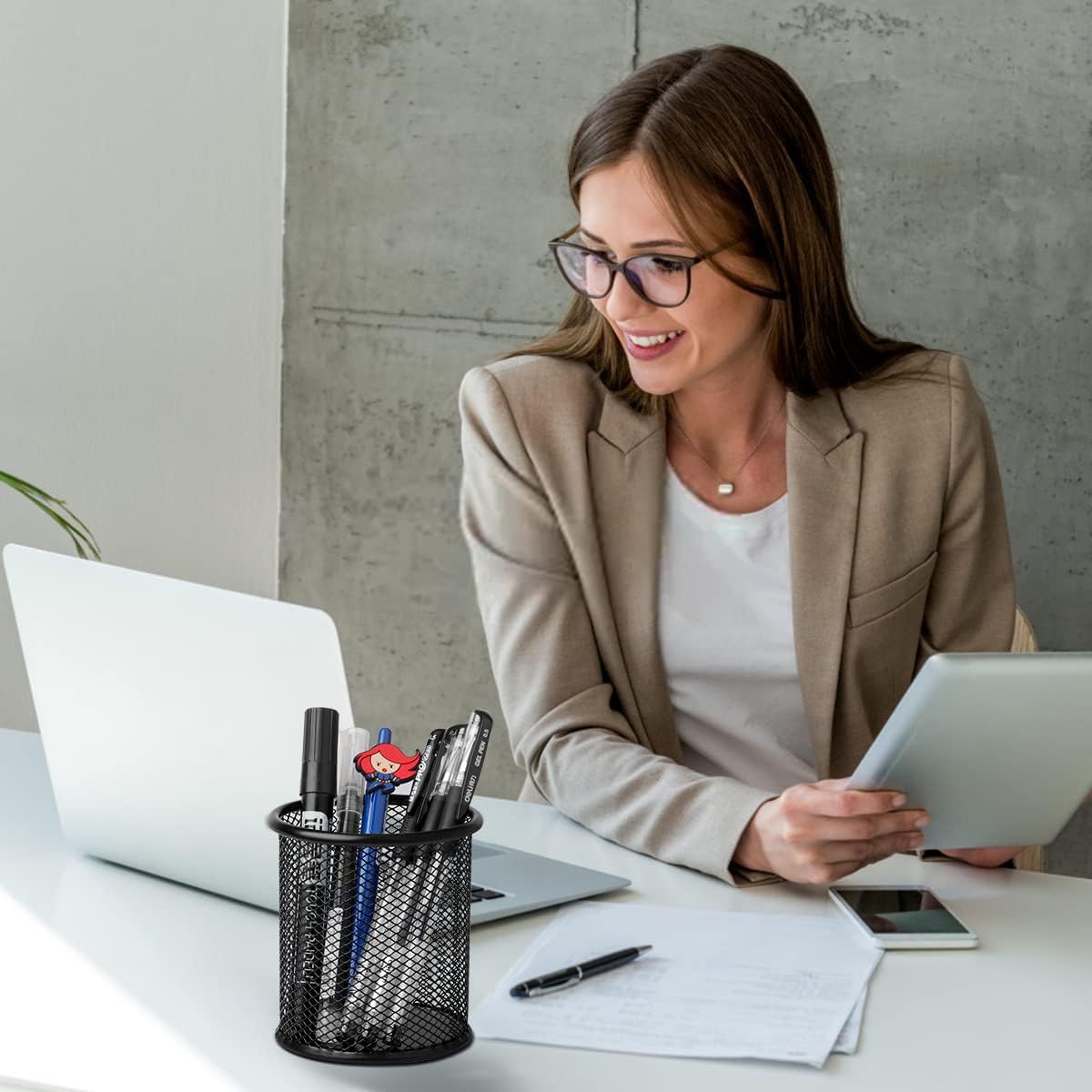 2-pack metal mesh pen holder for desk metal office mesh desktop storage pen holder office supplies - Office accessories and storage products - black — image 4