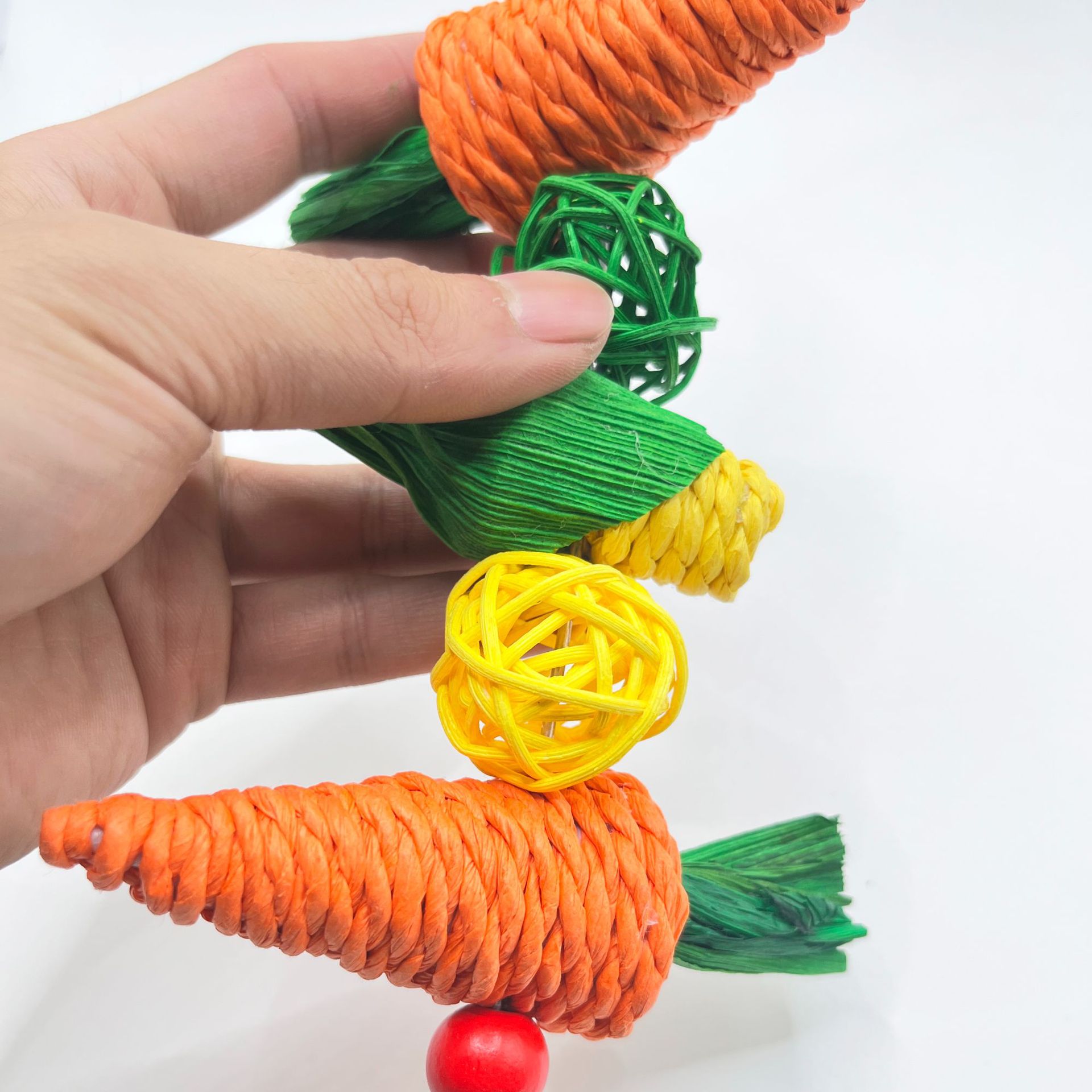 2-Pack Radish and sweetcorn skewers Bird Chew Toy for Parrots, Budgies, Hamsters, Rabbits & Small Pets – Hanging Carrot-Shaped Enrichment Toy with — image 2