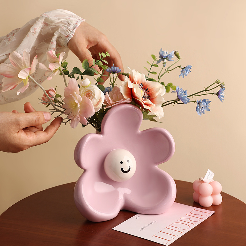 Artistic Floral Smiling Face Vase - Modern Ceramic Decor with Gloss Finish(Osmanthus yellow) โ image 2