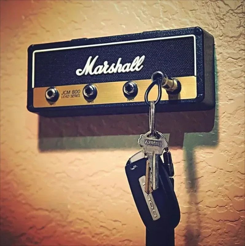 Creative Retro Radio Plug Key Holder Wall Mount — image 2