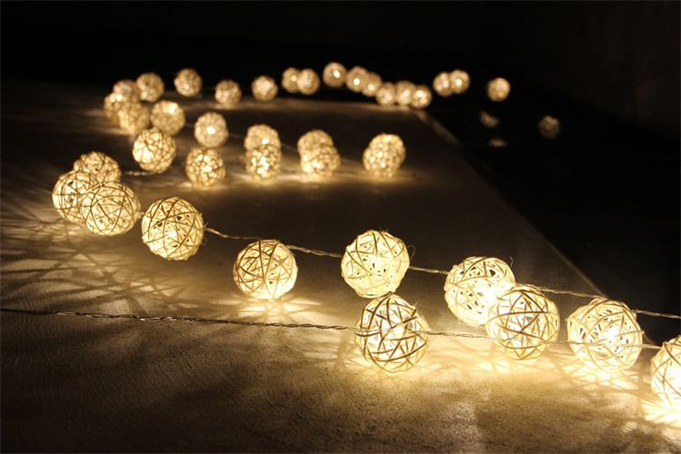 1 Set of 20 LED Cream White 5cm Rattan Cane Ball Battery Powered String Lights Christmas Gift Home Wedding Party Bedroom Decoration Table Centrepiece โ image 2