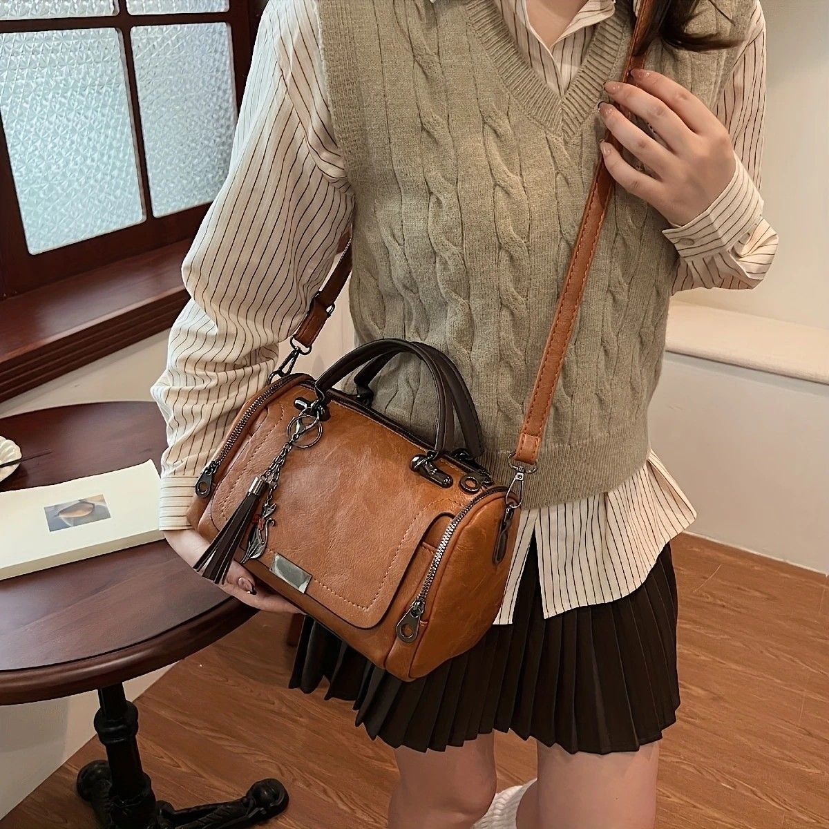 Vintage Tote Bag: Spacious multi-pocket design with tassel and metal accents, supports multiple carrying methods, combining practicality and style.GREEN — image 6
