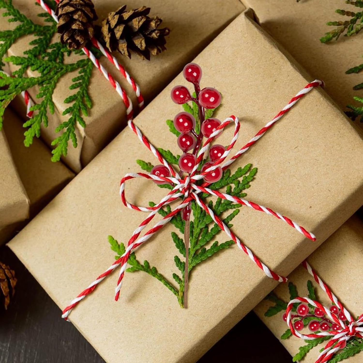 Christmas Tree Decoration - 32-pack - Artificial Red Berry Stems - 16.5 cm - Christmas Berries - Suitable for Christmas, Winter, Holiday, DIY, Decorations — image 5