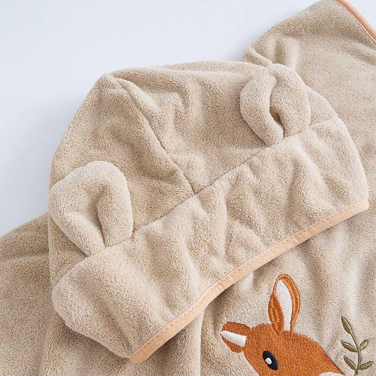 Ultra-Soft Hooded Bath Towel for Kids – Coral Fleece Poncho with Charming Animal Design, Quick-Dry Absorbent Robe for Bath, Pool, Beach (Bear) — image 5