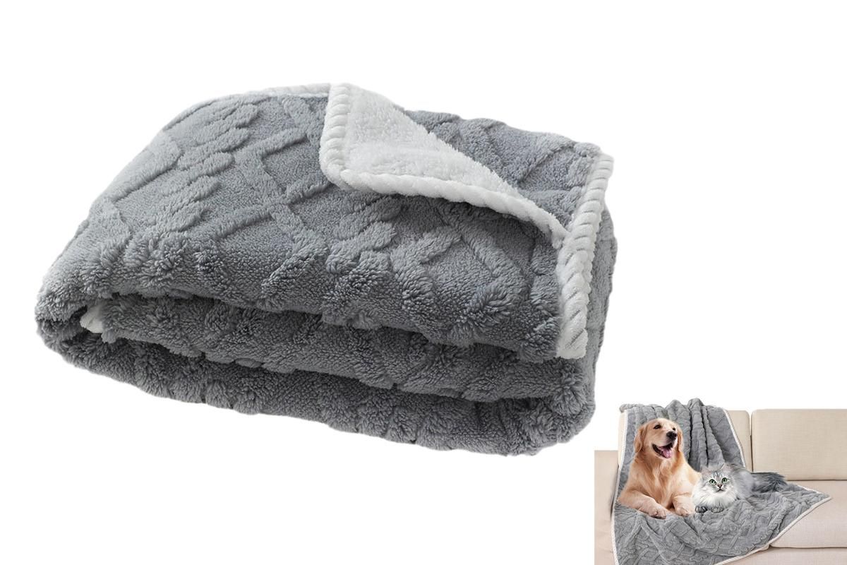 2pcs Pet Blanket for Couch Protection Water Resistance Cats Dogs Blanket for Furniture Protector-Grey L — image 3
