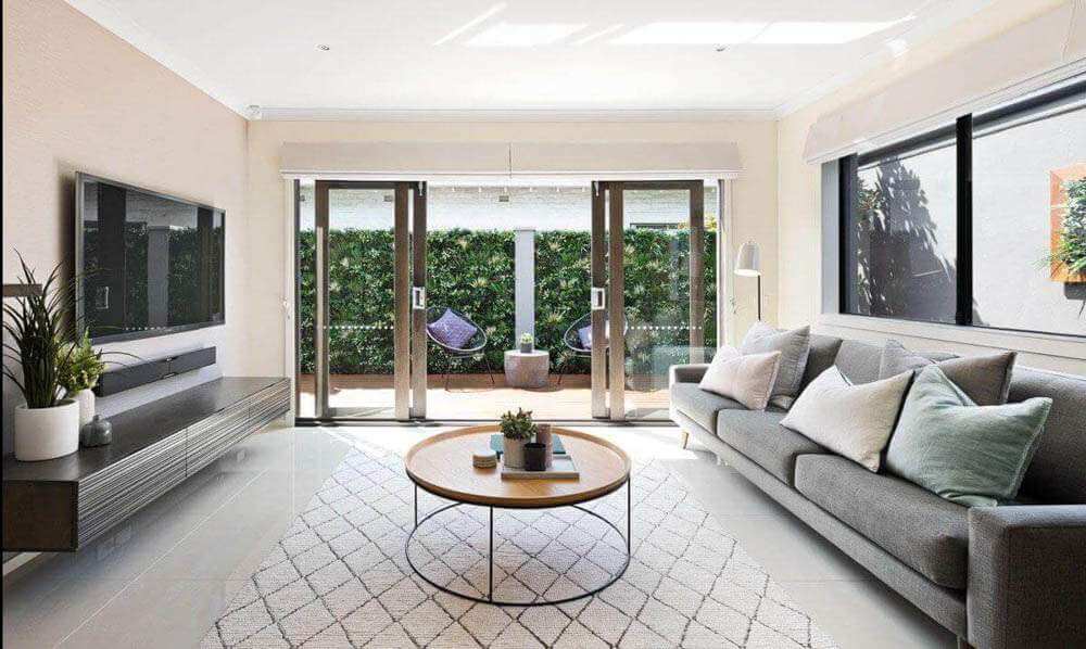 Bespoke Vertical Garden Green Wall UV Resistant 45cm x 45cm Fire Retardant — image 3