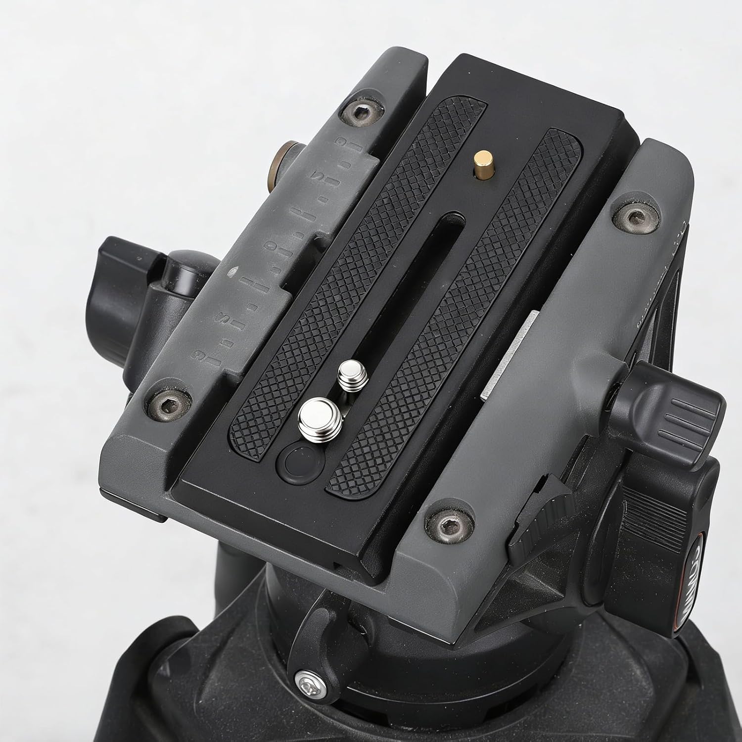 Tripod Quick Release Plate, P200 Quick Release Plate Camera for Tripod, Universal Aluminum Alloy Camera Mounting Base Plates with 1/4" & 3/8" Screws Compatible — image 6