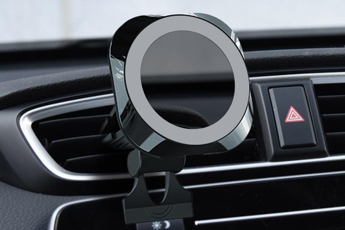 MagSafe Compatible 15W Wireless Car Charger Mount for iPhone — image 3