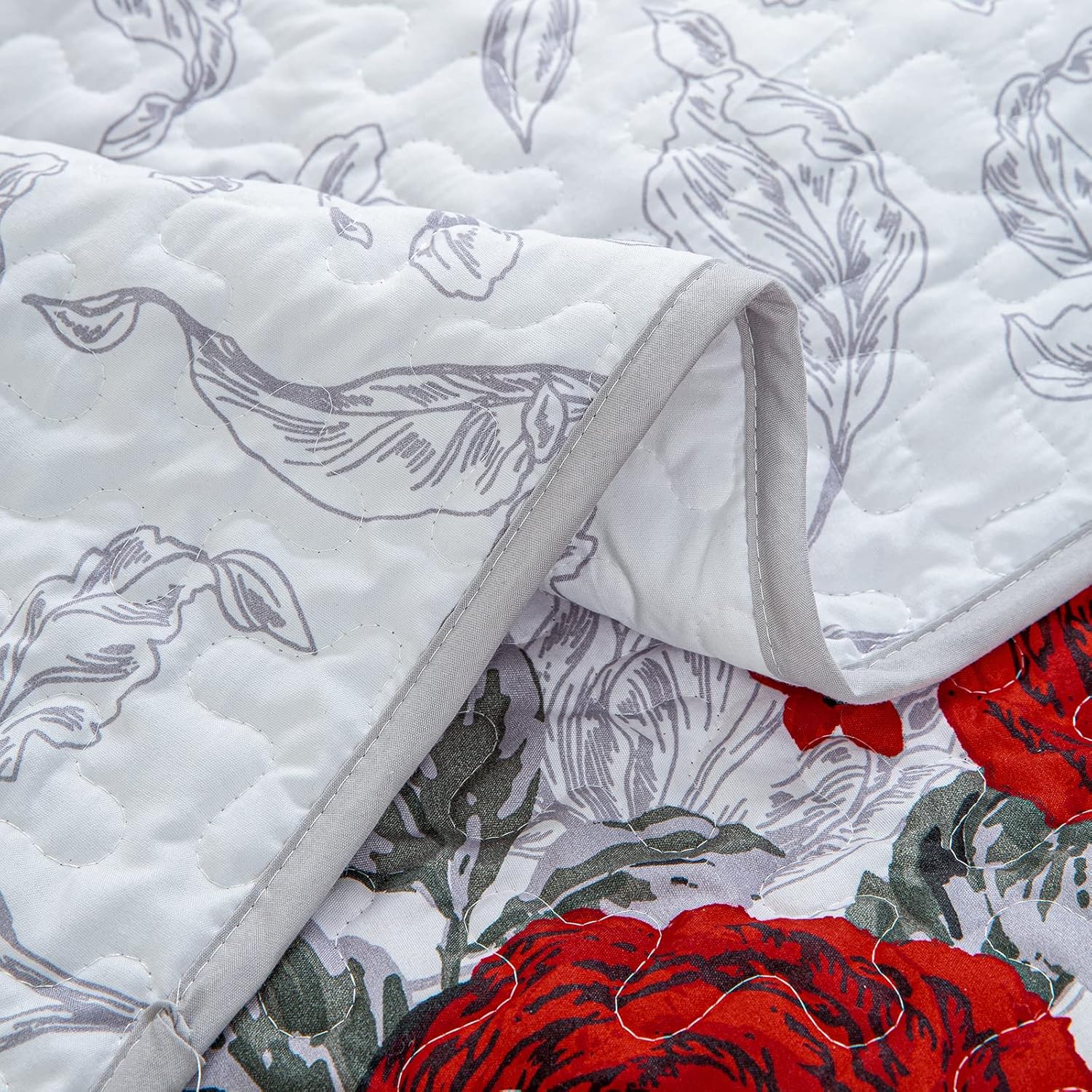 Youthful Quilted coverlet and pillowcovers set: Fresh and Modern - Queen size โ image 5
