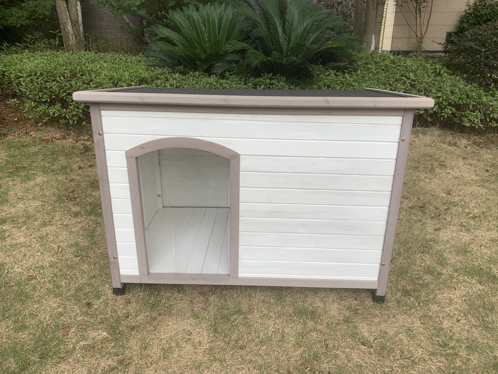 YES4PETS XL Timber Pet Dog Kennel House Puppy Wooden Timber Cabin With Stripe White — image 2