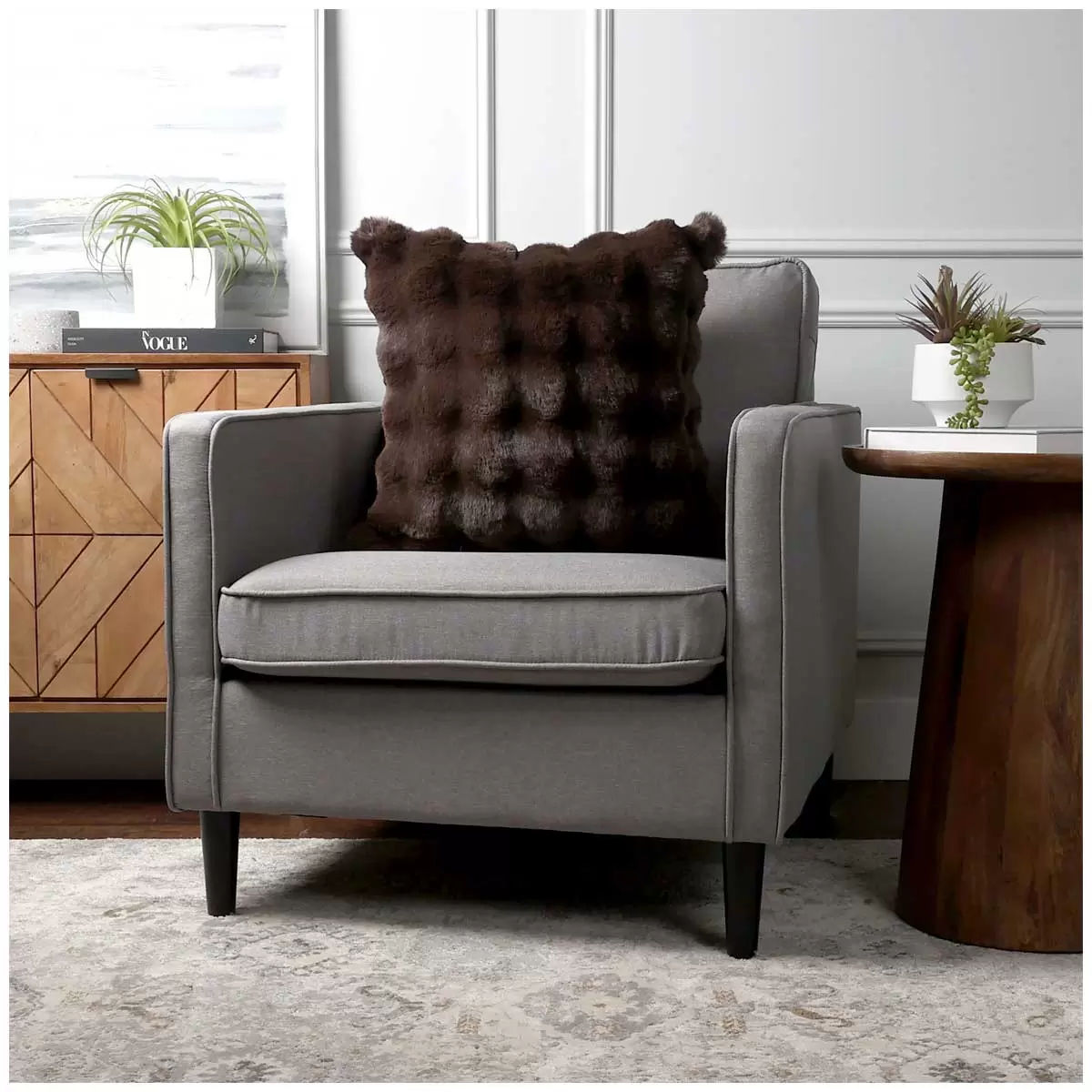 Luxe faux fur cushion 55 × 55cm dark brown — image 3