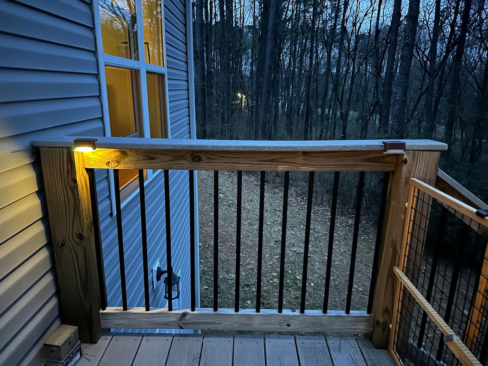 Solar Deck Lights Outdoor 8 Pack, Solar Step Lights Waterproof Solar lights for Outdoor Stairs, Step, Fence, Patio(Warm White) — image 5
