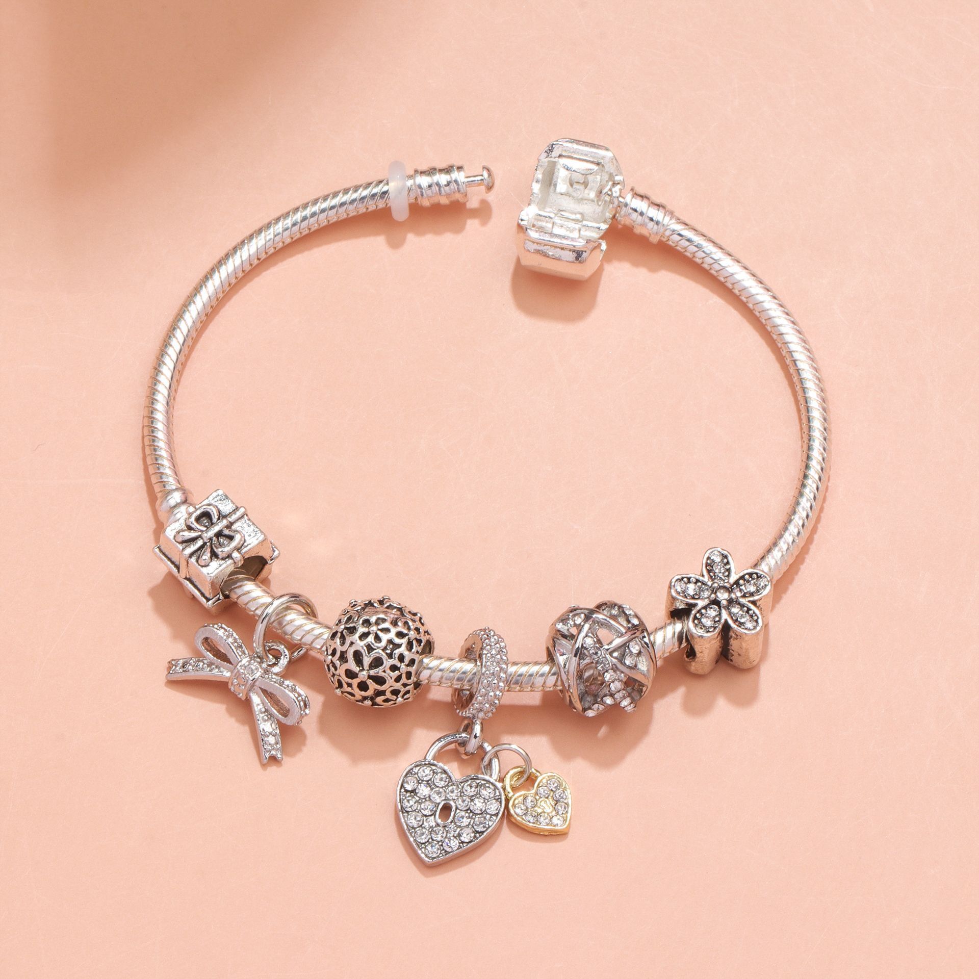 Hollow Out Crystal Flower Heart Bow Charm Bracelet(silver-toned, 17cm) โ image 2