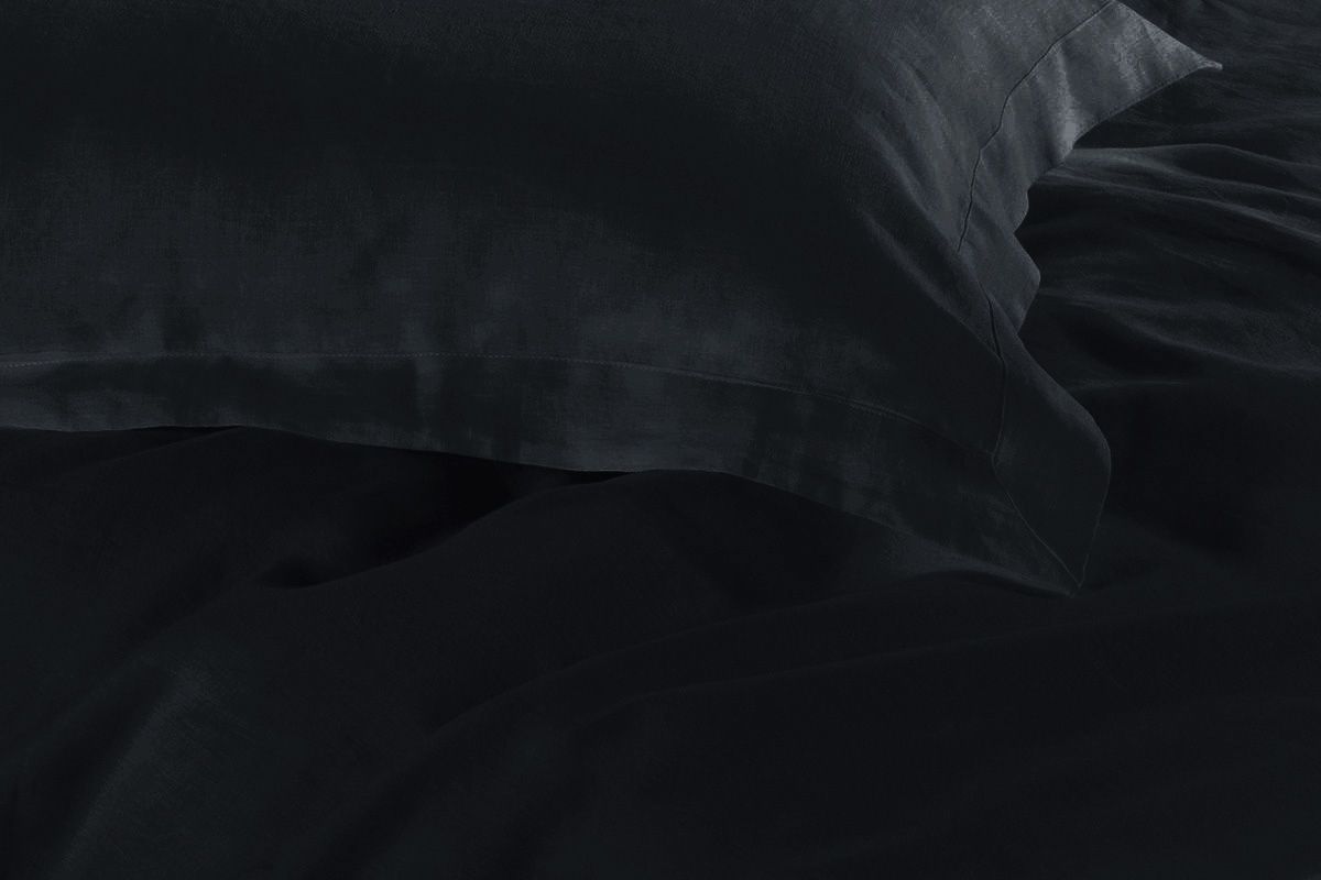 1000TC Tailored Queen Size Black Duvet Quilt Cover Set — image 3