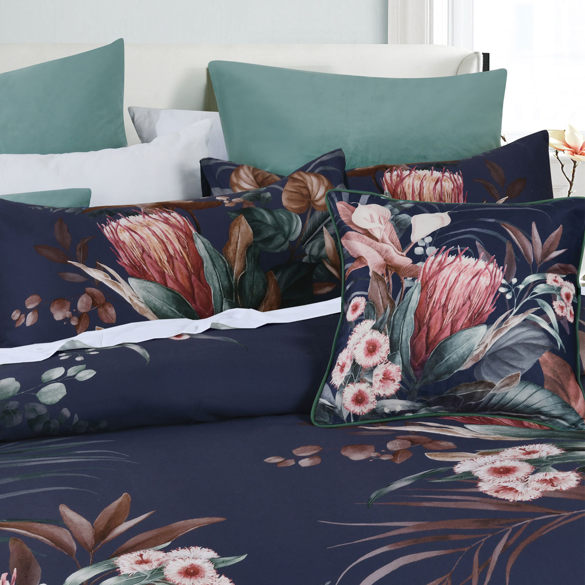 Bianca Balwyn Navy Cotton Sateen Botanical Quilt Cover Set Queen — image 3