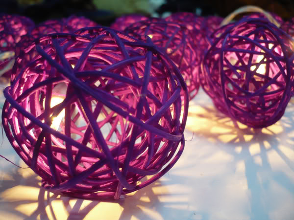 1 Set of 20 LED Cassis Purple 5cm Rattan Cane Ball Battery Powered String Lights Christmas Gift Home Wedding Party Bedroom Decoration Table Centrepiece โ image 6