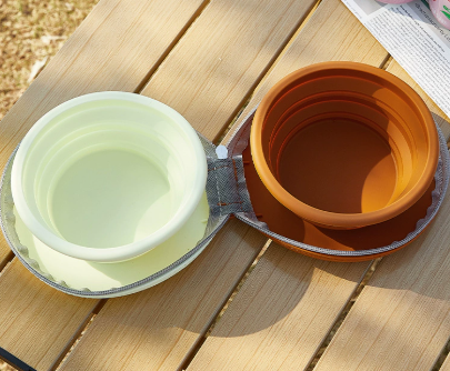 Brown-yellow Portable Collapsible Double Pet Bowls for Dogs and Cats - 2x 450ml Food Grade Silicone Travel Feeder with Zippered Paw Carrying Case - Lightweight