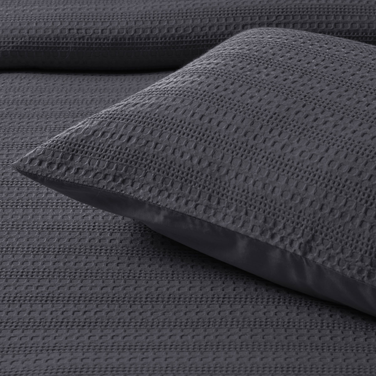 Bianca Kahlani Charcoal Waffle Quilt Cover Set Super King — image 4