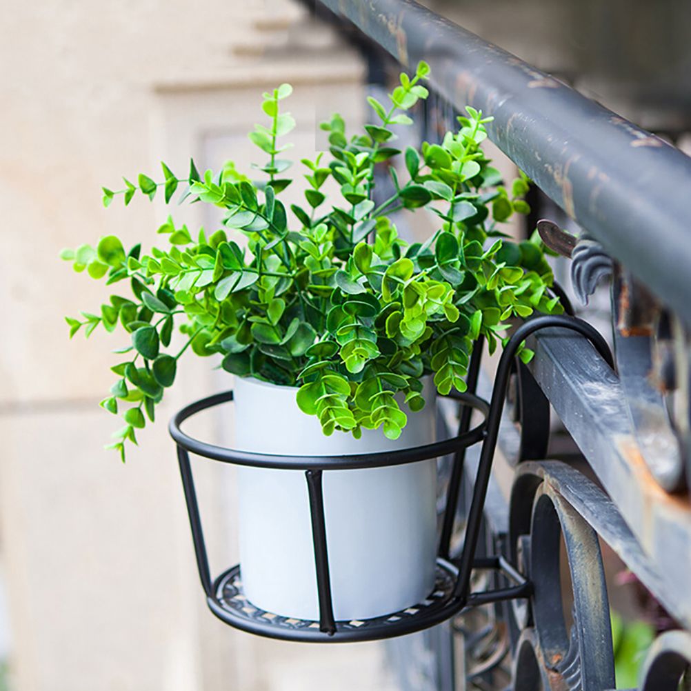 Iron Hanging Flowerpot Portable Flower Pots Metal Garden Flowers Bucket — image 5