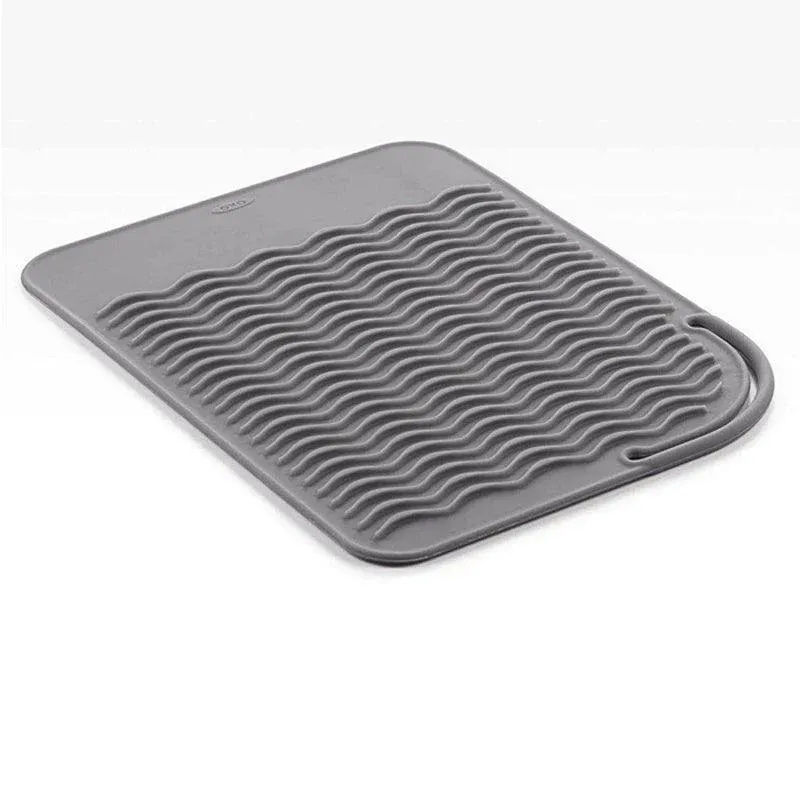 Hair Styling Tools Heat Resistant Mat for Curling Iron Flat Iron Straightener Pad - Grey