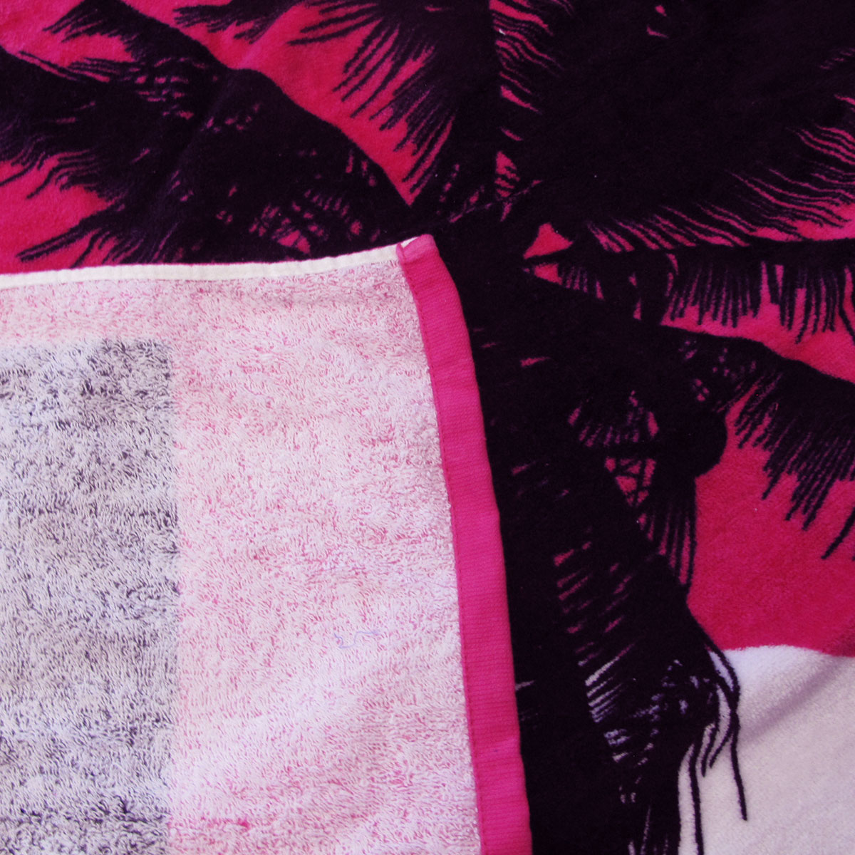 Aqua Blu Bondi Beach Pink 100% Cotton Beach Towel 80 × 150 cm — image 3