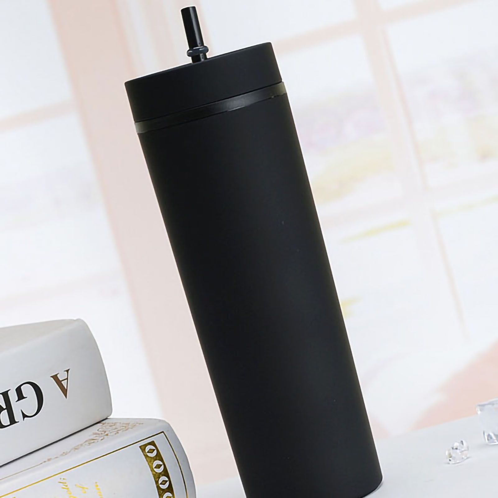 Straw Cup Colorful Plastic Simple Style Comfortable Hand Feeling Large Capacity Drinking Straw Bottle Black 16oz — image 2