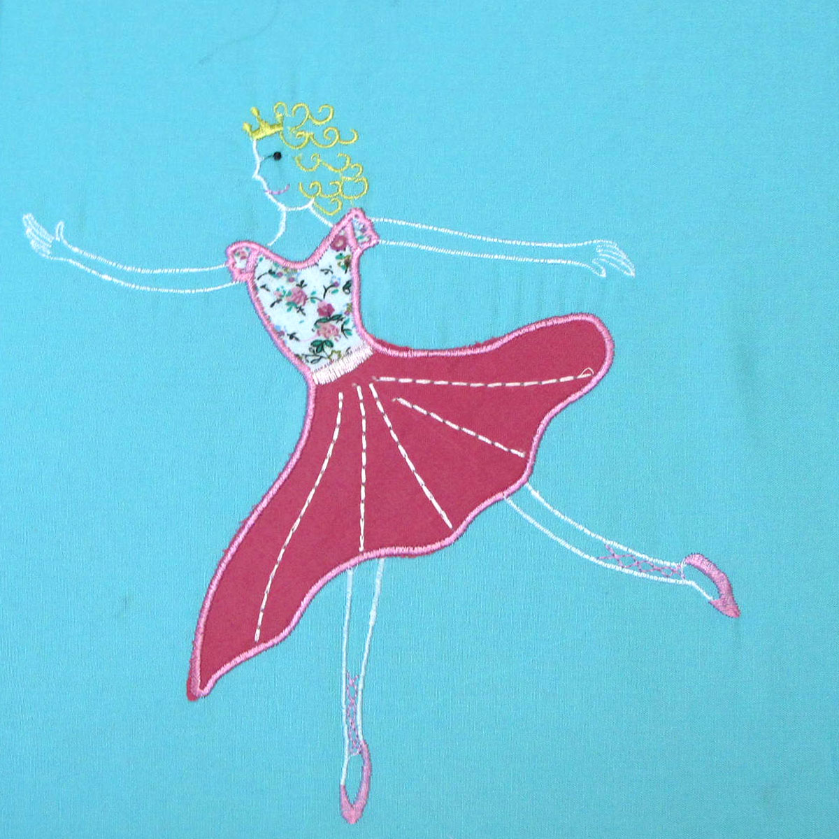Ballerina Embroidered Quilt Cover Set Single โ image 3